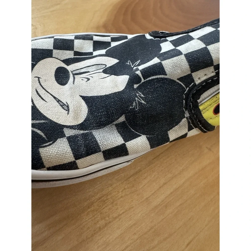 Vans X Disney Mickey & Minnie Sneaker Flames Slip On Classic Skate Kids Size 1.5